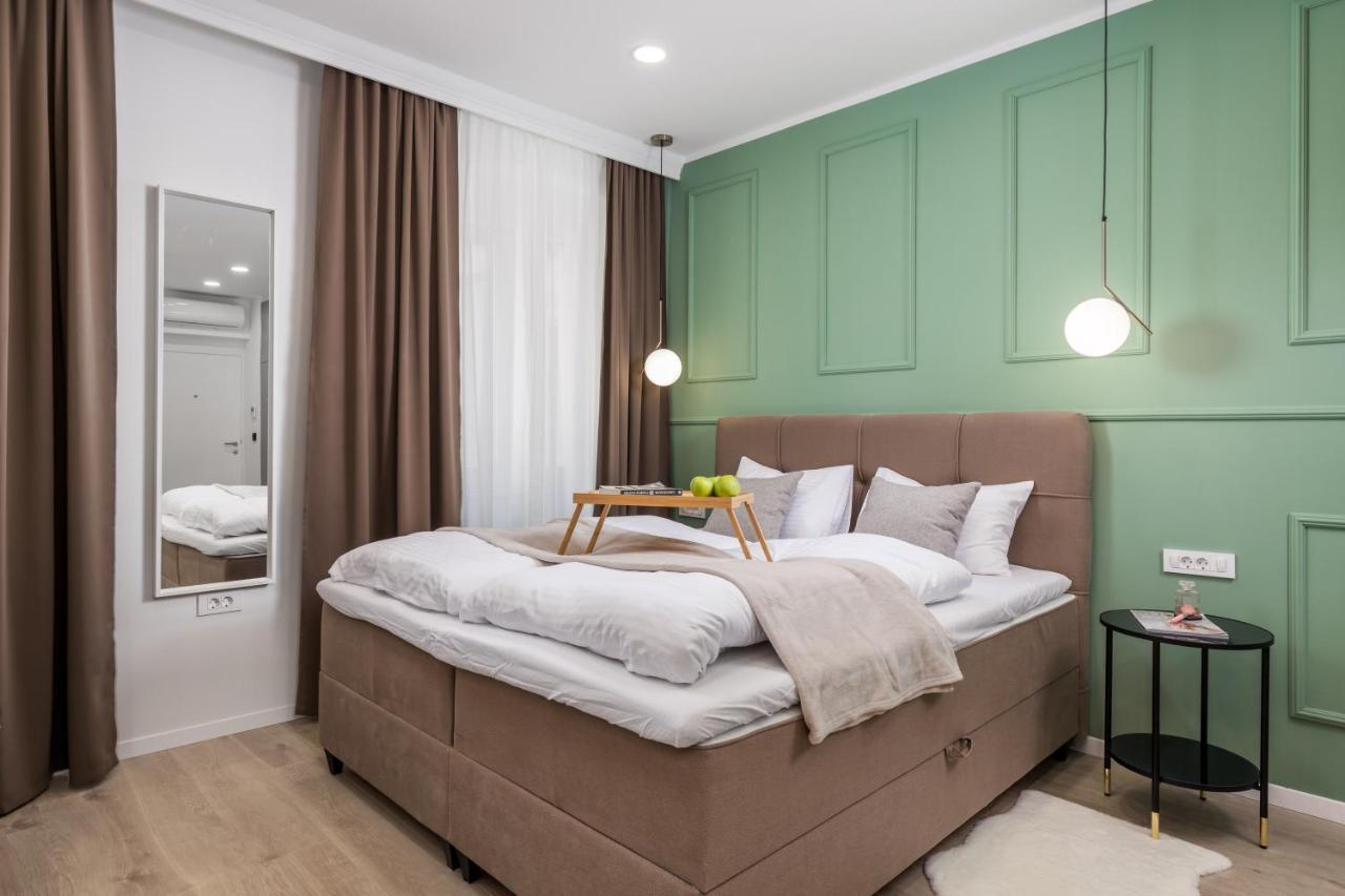 Area2 Center Luxury Appartement *