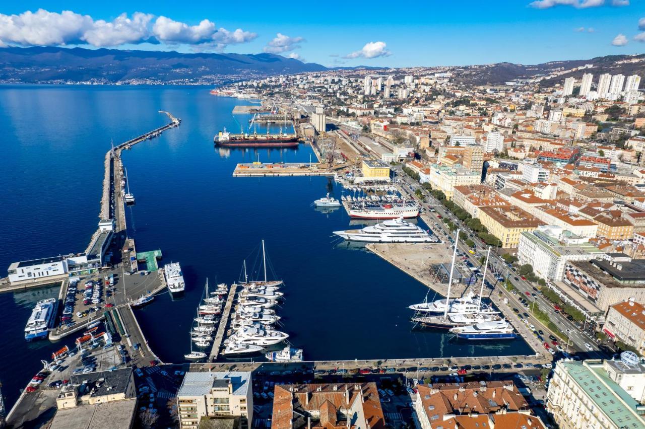 Area2 Center Luxury Rijeka